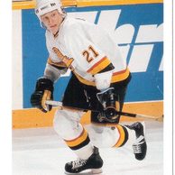 HK108 - Upper Deck karta - Jyrki Lumme č.114 (1991-92)