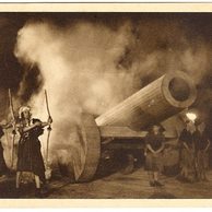 54711 - Detail ze sletové scény "Budovat a bránit"