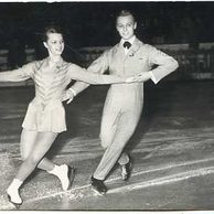 E 55743 - Eva a Pavel Romanovi