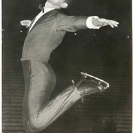 E 55748 - Alain Calmat