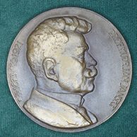 12947- Jánský Jan Prof.MUDr medaile 1873-1921 s etuí