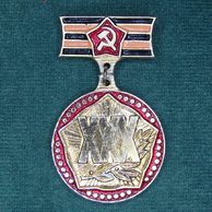 13022- Sovětský odznak