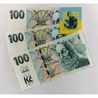 Varianta tří kusů 100 Kč bankovek vzor 1997, 2018 bez přítisku, 2018 pamětním přítiskem k sto letům měny (ČNB 1997-2019) 3S03