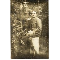 D 43124 - Vojenské téma