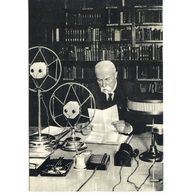 E 43608 - T.G. Masaryk při přednášce pro americký rozhlas 1932