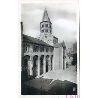 Notre Dame - 58150