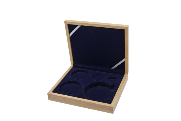 Dřevěná kazeta ČM světlá na Ag mince Český lev 1kg, 10oz, 5oz, 2oz, 1oz