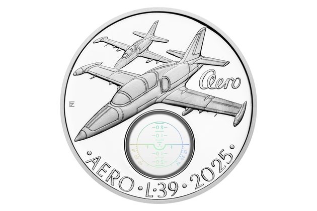 Stříbrná mince 500 Kč s optickým průhledovým prvkem - Letoun Aero L-39 Albatros proof (ČNB 2025)