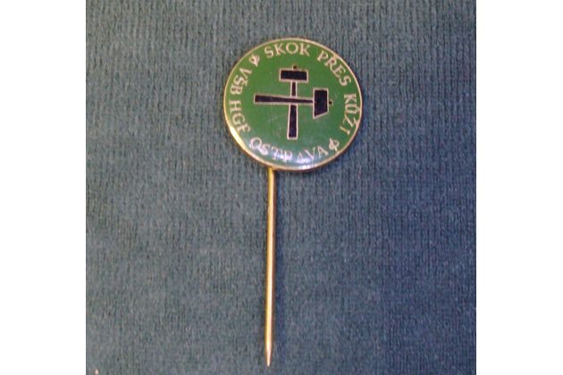 13523 - VŠB HGF Ostrava - Skok přes kůži 