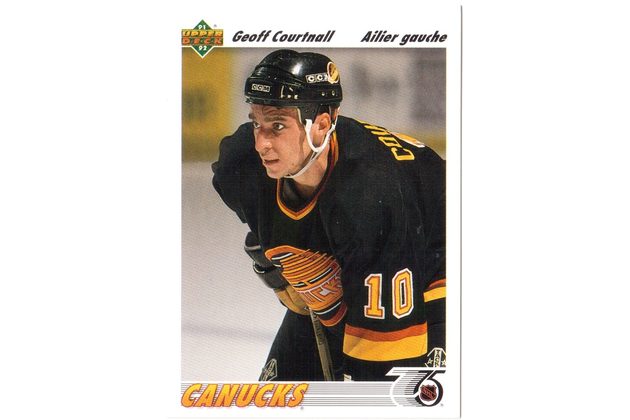 HK198 - Upper Deck karta - Geoff Courtnall č. 467 (1991-92)