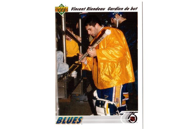 HK355 - Upper Deck karta - Vincent Riendeau č. 220 (1991-92) 
