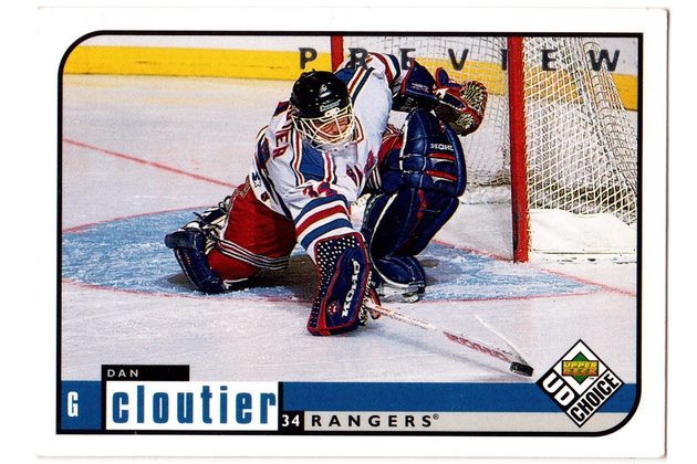 HK388 - Upper Deck karta - Dan Cloutier č. 34 (1998-99)