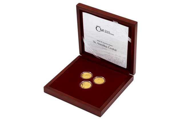 Sada tří zlatých mincí Sv. Anežka Česká proof (ČM 2021)