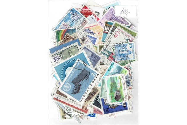 BZ03 - Balíček známek 