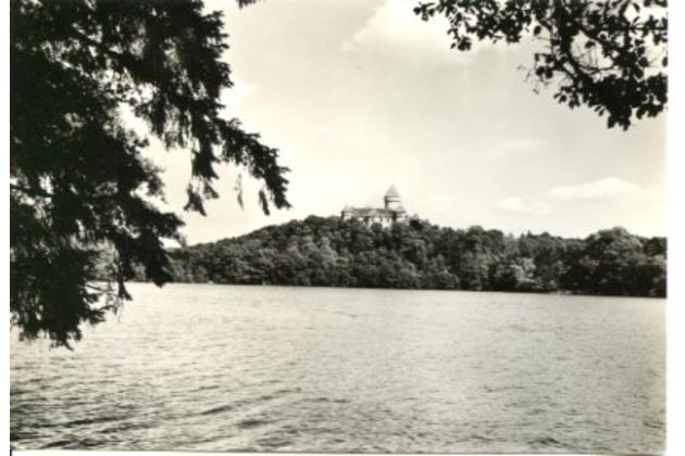 D 001403 - Konopiště