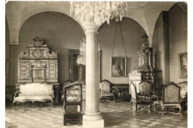 D 001423 - Konopiště