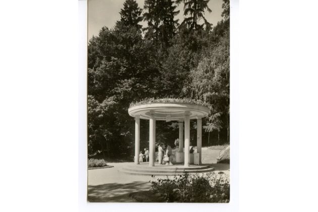 E 11863 - Luhačovice