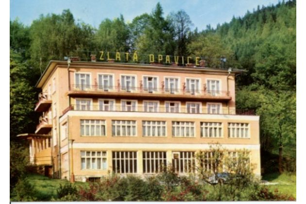 F 13290 - Holčovice