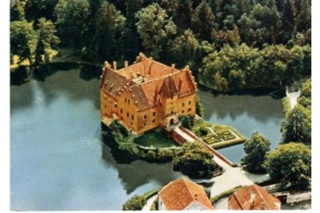 F 18979 - Červená Lhota