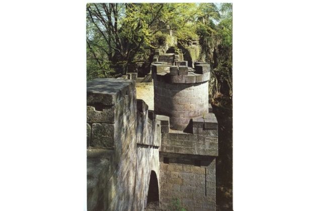 F 19130 - Valdštejn