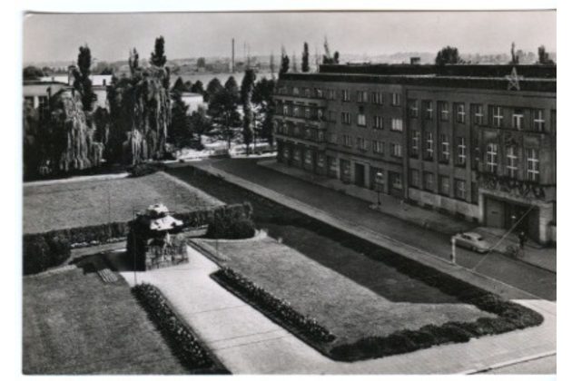 E 19353 - Hradec Králové