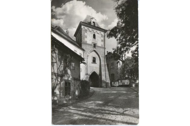 E 19526 - Žatec