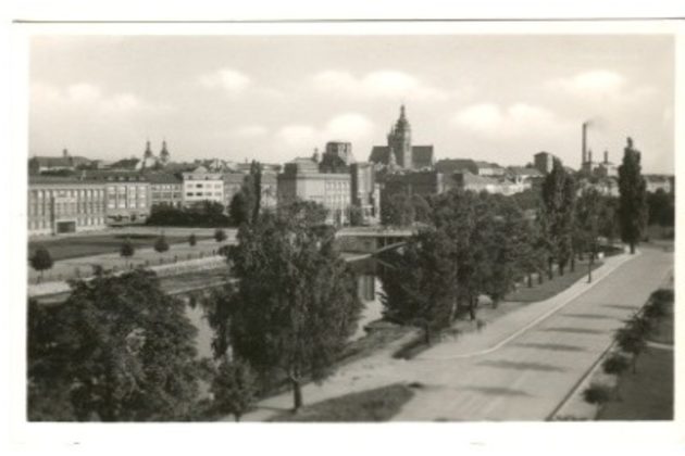 D 20086 - Hradec Králové