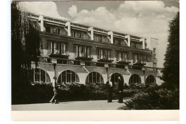 E 25066 - Lázně Velichovky