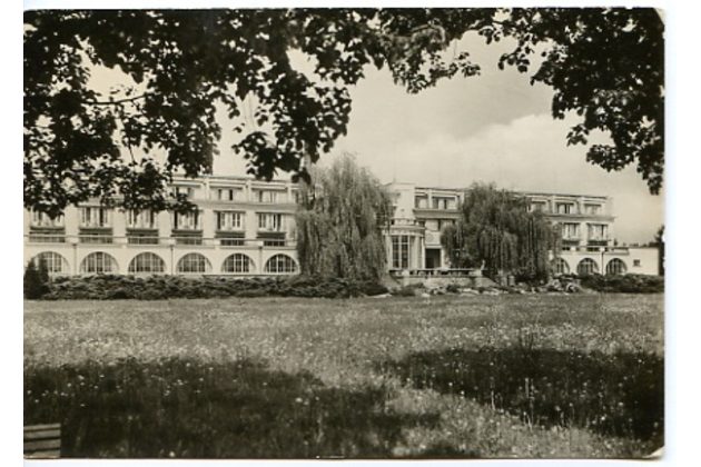 E 25070 - Lázně Velichovky