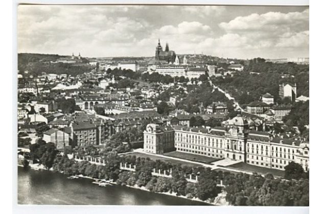 E 31877 - Praha4