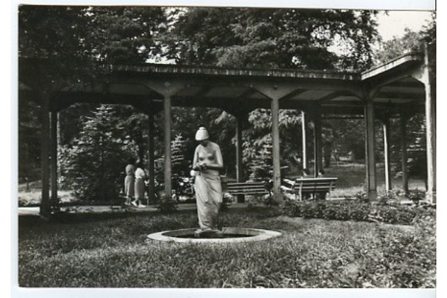 E 32586 - Lázně Toušeň