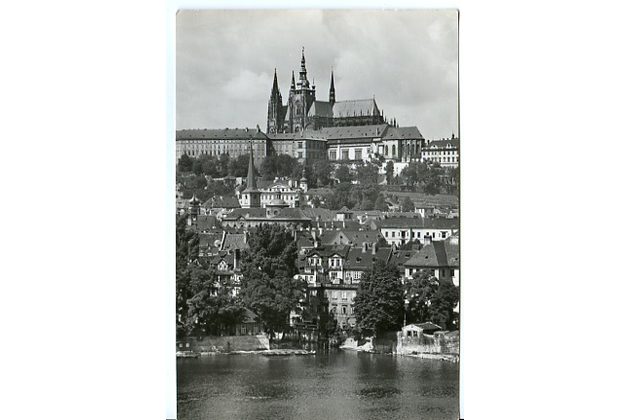 E 32664 - Praha6