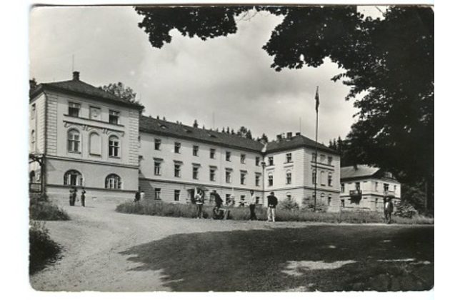 E 33152 - Jánské Koupele