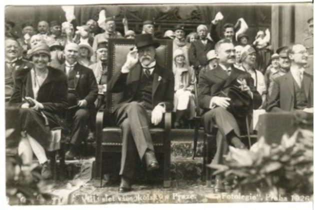 B 42754 - VIII. slet všesokolský v Praze, Praha 1926