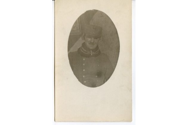 D 43116 - Vojenské téma 