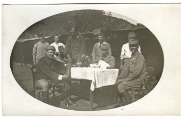 D 43125 - Vojenské téma