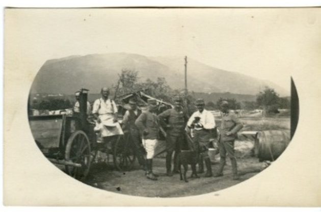 D 43127 - Vojenské téma 