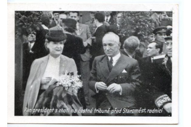 E 43265 - E. Beneš s chotí