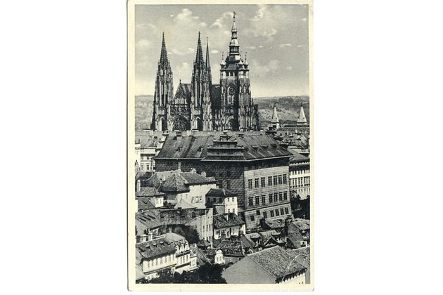 D 53453 - Praha11