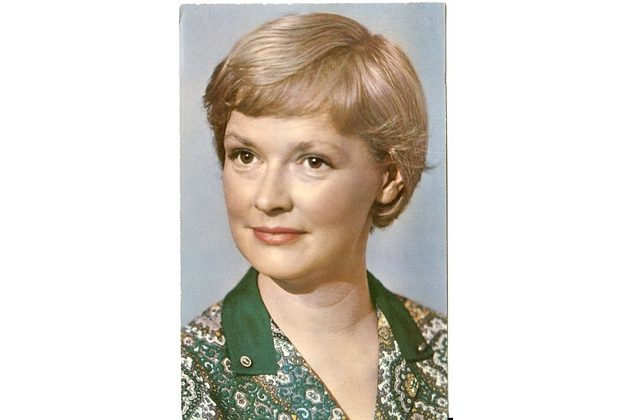 F 54890 - Nina Pavlovna Grebeškova 