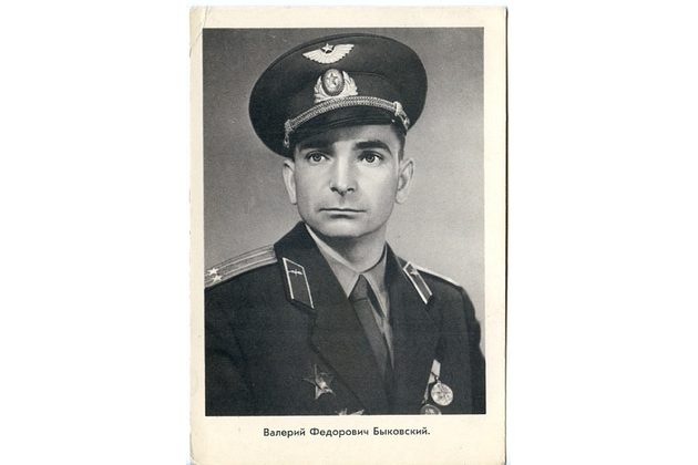 E 54913 - Valerij Fjodorovič Bykovskij