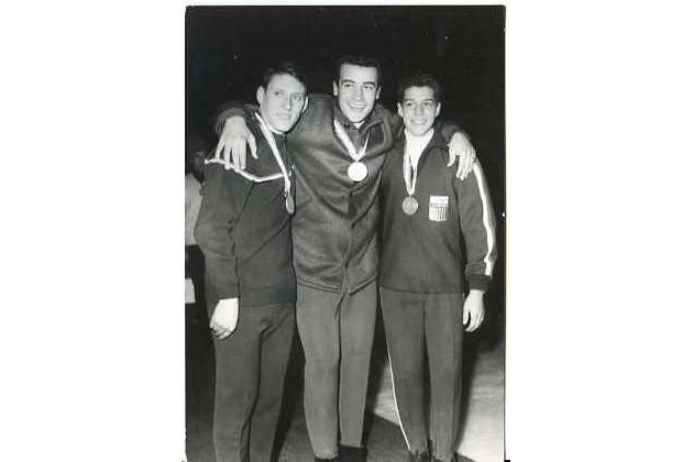 E 55760 - ZOH Innsbruck 1964 - Medailisté v krasobruslení