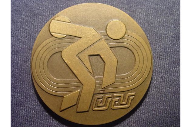 12176 - Za zásluhy o rozvoj českosl. atletiky