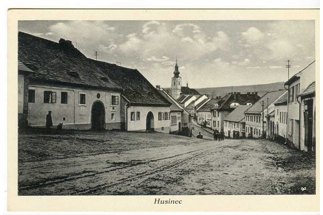 D 56011 - Husinec