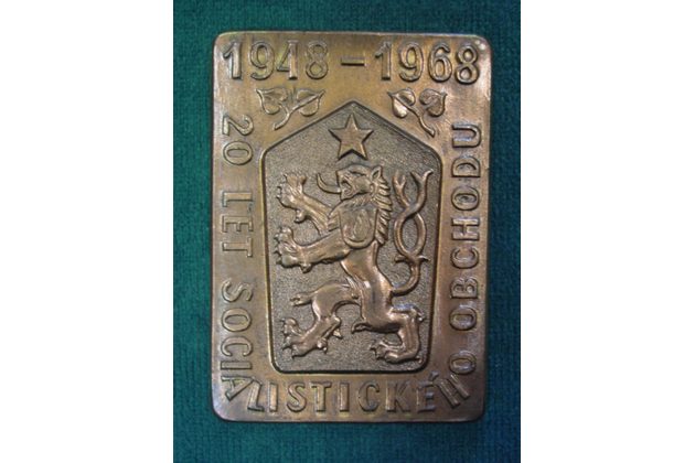 12442 - 20 let soc.obchodu