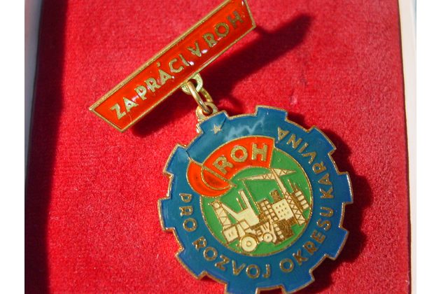 12776 - Za práci v ROH