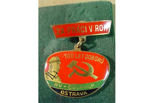 12800-100 let odborů, za práci v ROH, Ostrava