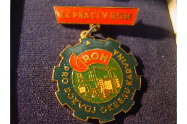 12814 - Za práci v ROH