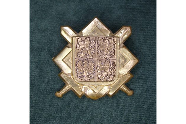 13212- Armáda ČR čepicový odznak velký