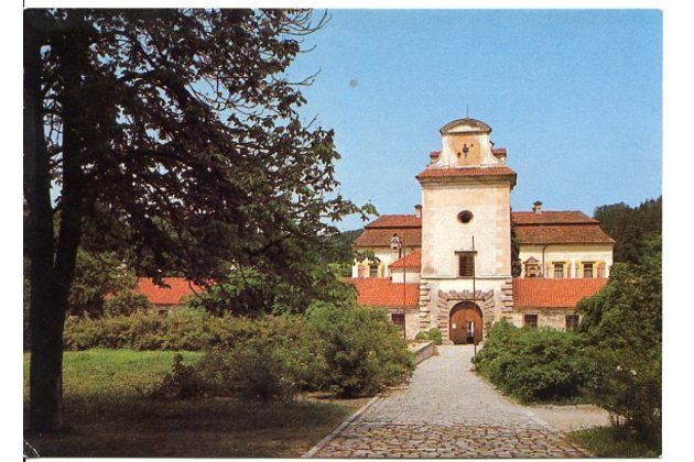 F 49247 - Kratochvíle